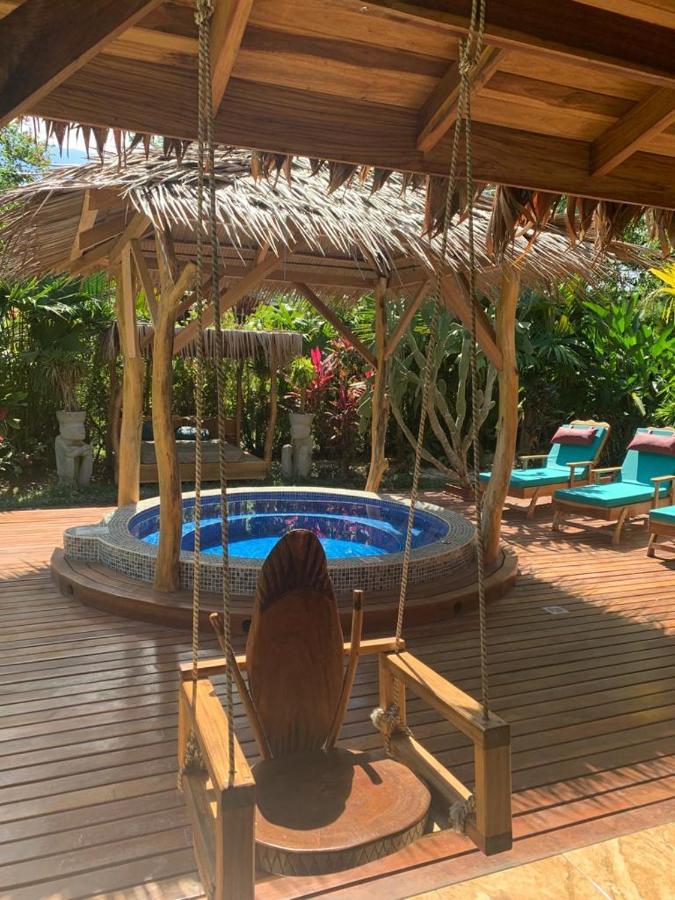 Casa Mambo Bed and Breakfast Cahuita Eksteriør billede